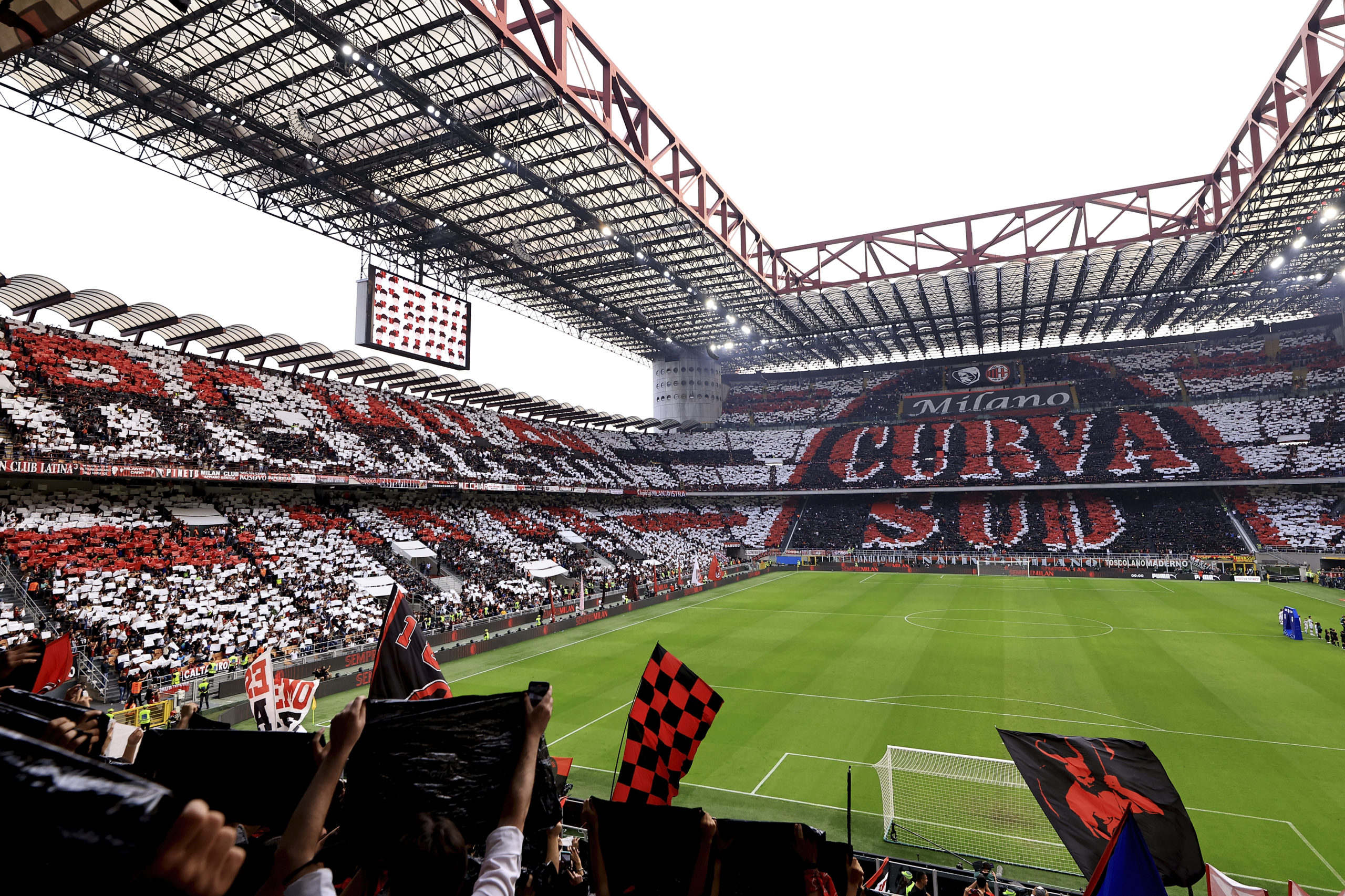 MILAN, ITALY - OCTOBER 08: A general view of a TIFO by AC Milan fans inside the stadium prior to kick off of the Serie A match between AC Milan and Juventus at Stadio Giuseppe Meazza on October 08, 2022 in Milan, Italy. (Photo by Giuseppe Cottini/AC Milan via Getty Images)